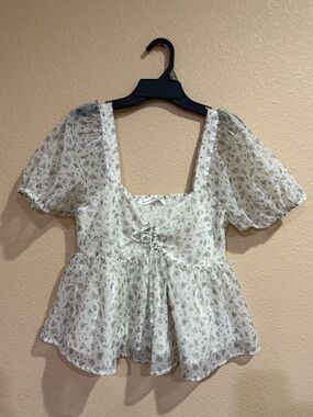 Altr'd State Puff Sleeve Peplum Top - White